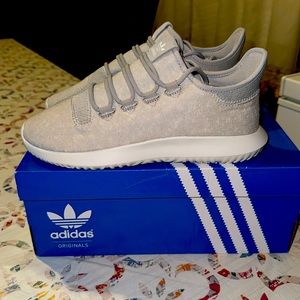Brand New kids Tubular shadow